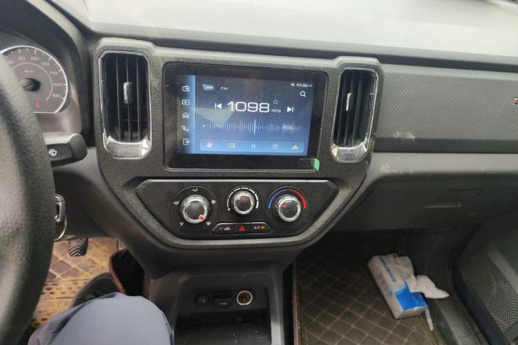 Used Wuling Zhengtu 2021 1.5L Adventure LAR Audio And AC Panel