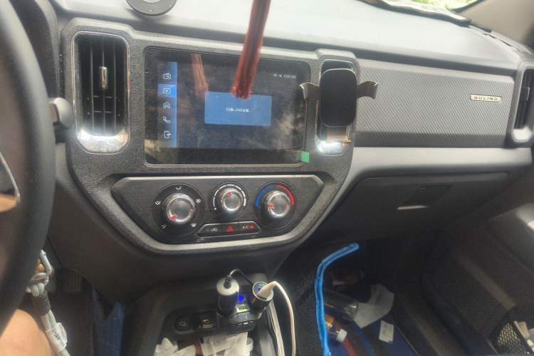 Used Wuling Zhengtu 2021 1.5L Adventure LAR Audio And AC Panel