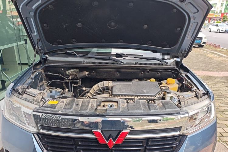 Used Wuling Zhengtu 2021 1.5L Adventure LAR Engine Bay