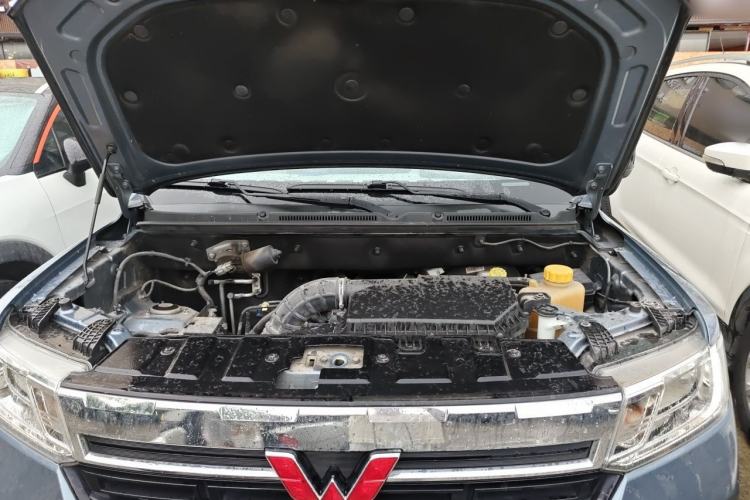 Used Wuling Zhengtu 2021 1.5L Adventure LAR Engine Bay