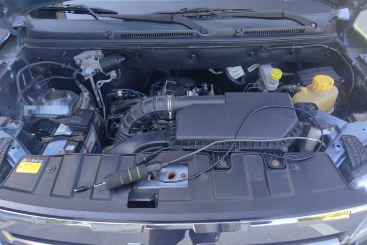 Used Wuling Zhengtu 2021 1.5L Entry-Level LAR Engine Bay