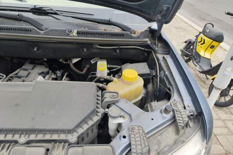 Used Wuling Zhengtu 2021 1.5L Adventure LAR Engine Bay Left