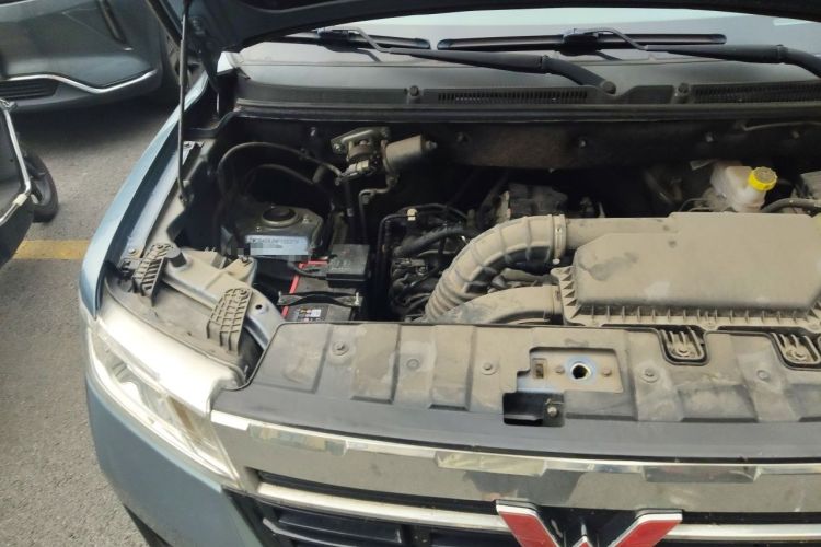 Used Wuling Zhengtu 2021 1.5L Adventure LAR Engine Bay Right