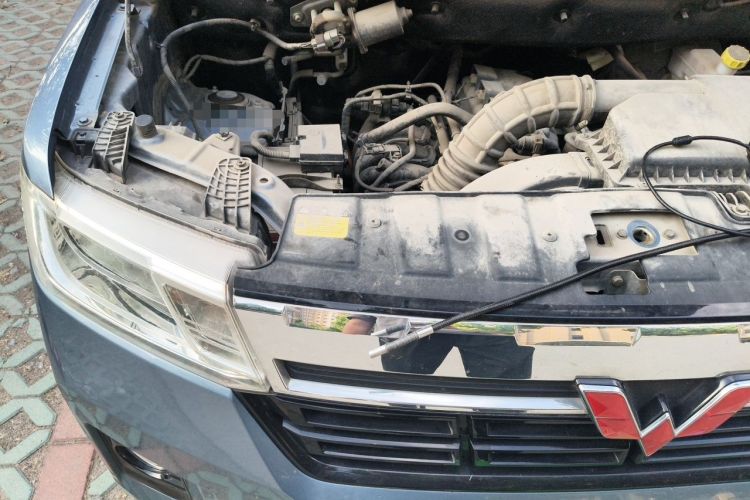 Used Wuling Zhengtu 2021 1.5L Adventure LAR Engine Bay Right