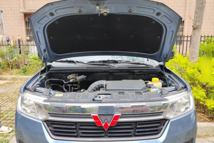 Used Wuling Zhengtu 2021 1.5L Adventure LAR Engine Bay