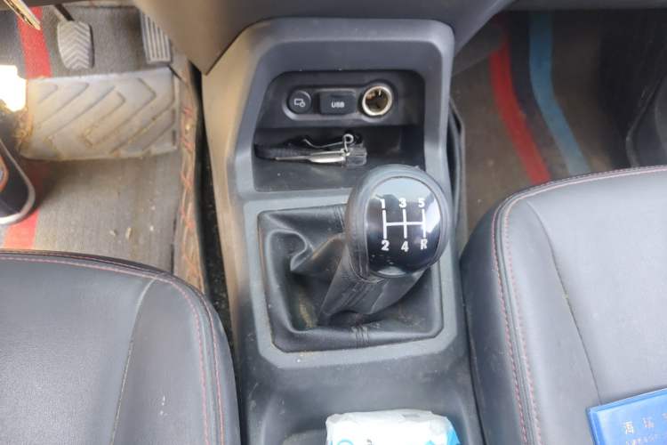 Used Wuling Zhengtu 2021 1.5L Adventure LAR Gear Lever