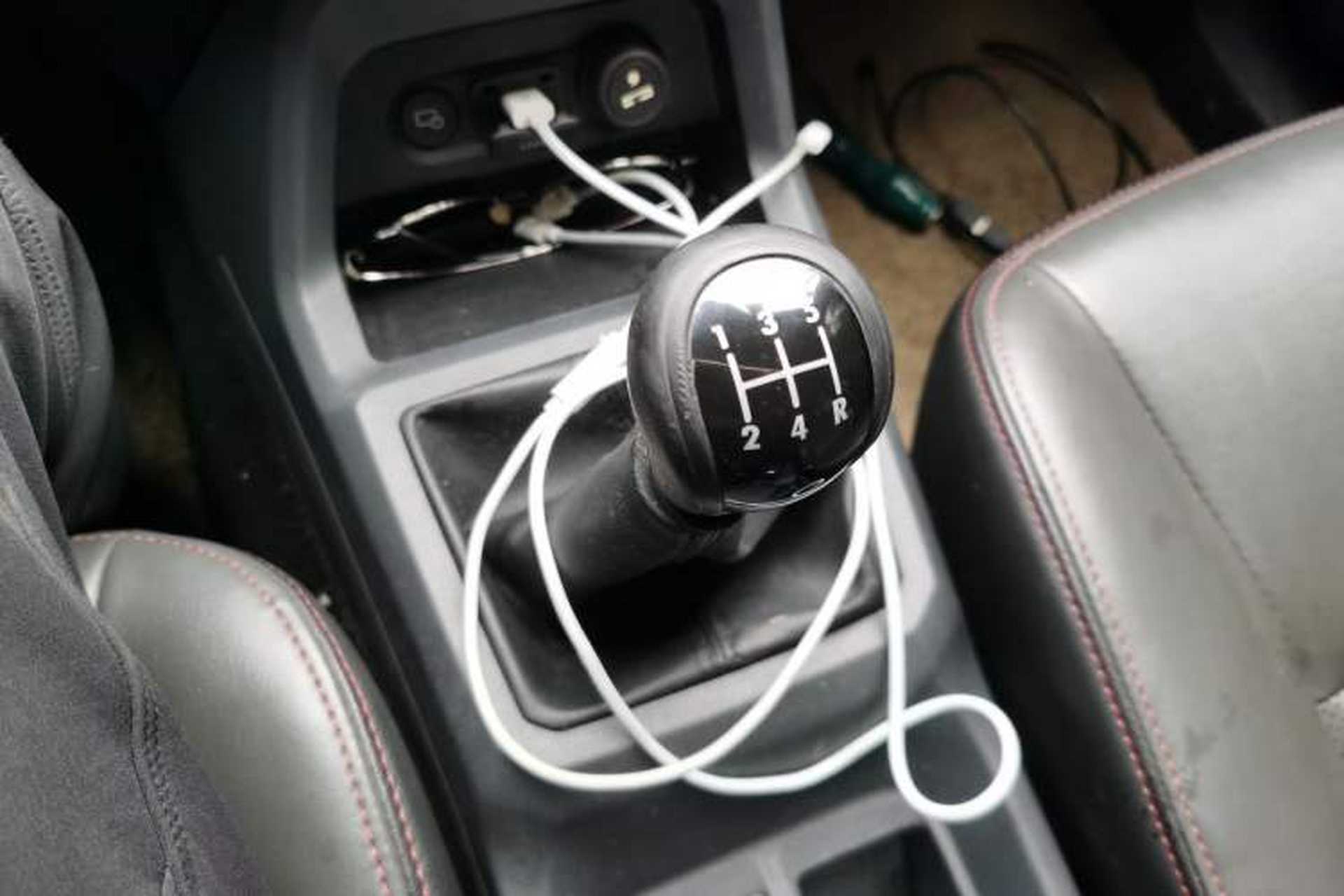 Used Wuling Zhengtu 2021 1.5L Adventure LAR Gear Lever