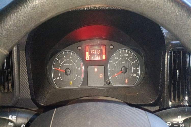Used Wuling Zhengtu 2021 1.5L Adventure LAR Instrument Cluster