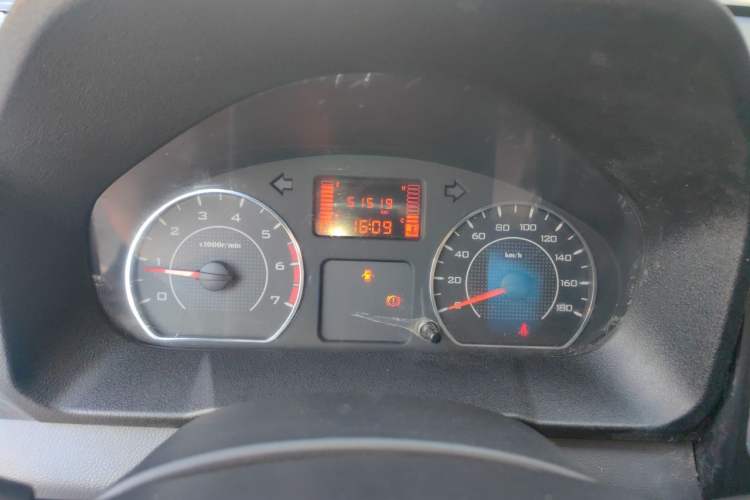 Used Wuling Zhengtu 2021 1.5L Entry-Level LAR Instrument Cluster