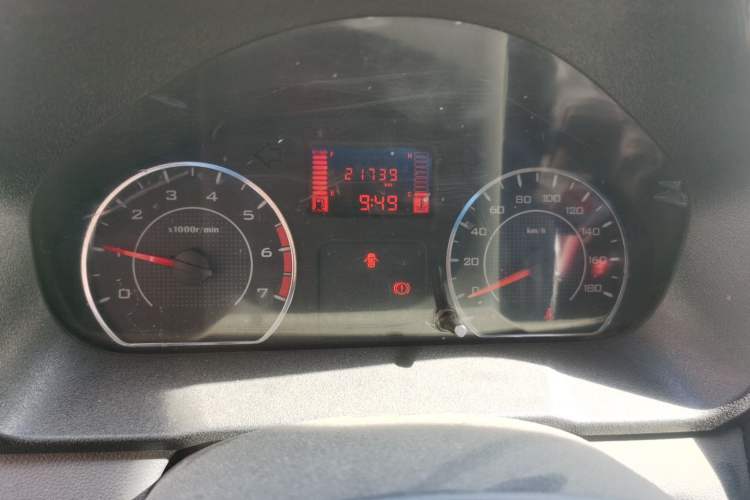 Used Wuling Zhengtu 2021 1.5L Adventure LAR Instrument Cluster