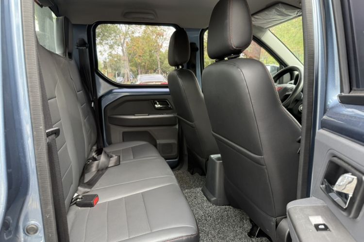 Used Wuling Zhengtu 2021 1.5L Adventure LAR Interior 12