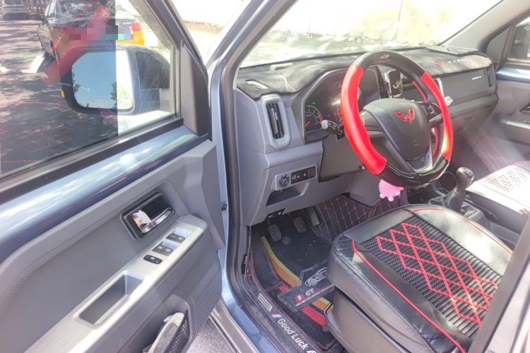 Used Wuling Zhengtu 2021 1.5L Adventure LAR Interior 3