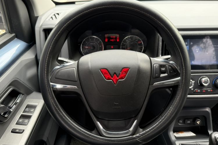 Used Wuling Zhengtu 2021 1.5L Adventure LAR Interior 4