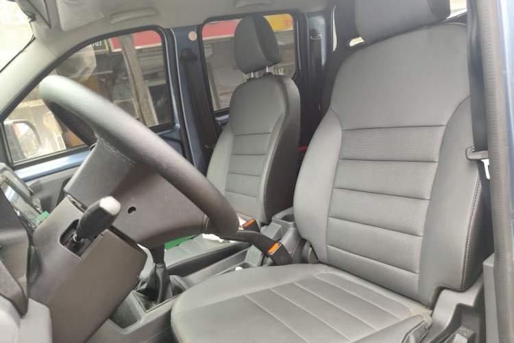 Used Wuling Zhengtu 2021 1.5L Adventure LAR Left Front Seat