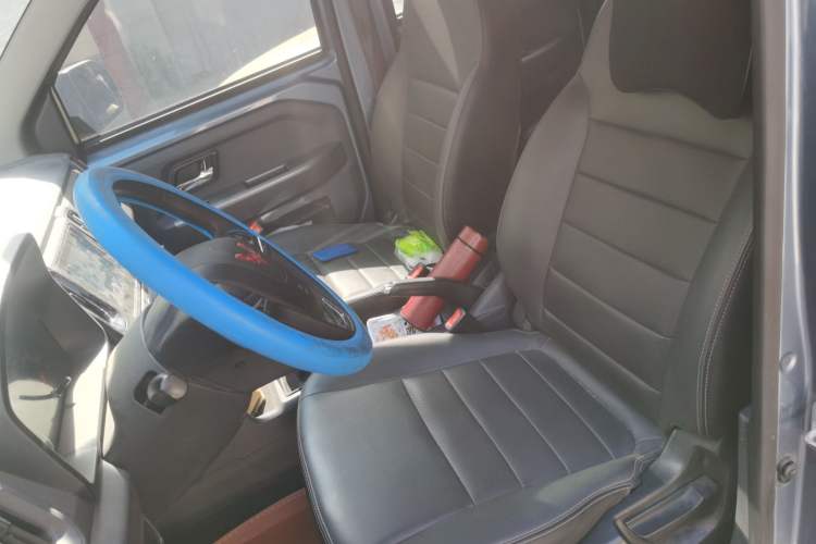 Used Wuling Zhengtu 2021 1.5L Adventure LAR Left Front Seat