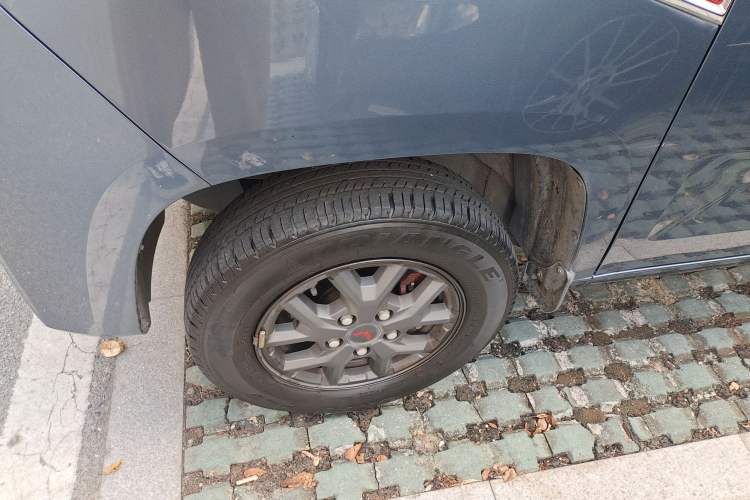 Used Wuling Zhengtu 2021 1.5L Adventure LAR Left Front Wheel Hub