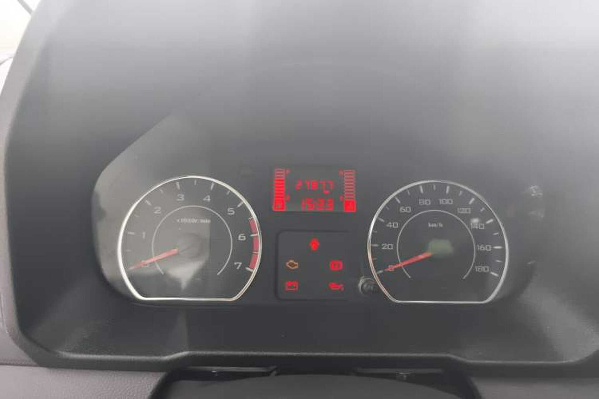 Used Wuling Zhengtu 2021 1.5L Adventure LAR Odometer Close Up