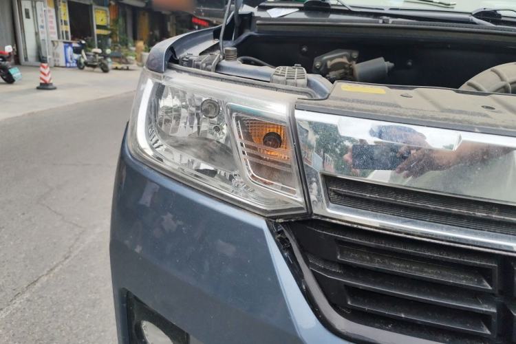 Used Wuling Zhengtu 2021 1.5L Adventure LAR Right Front Headlight