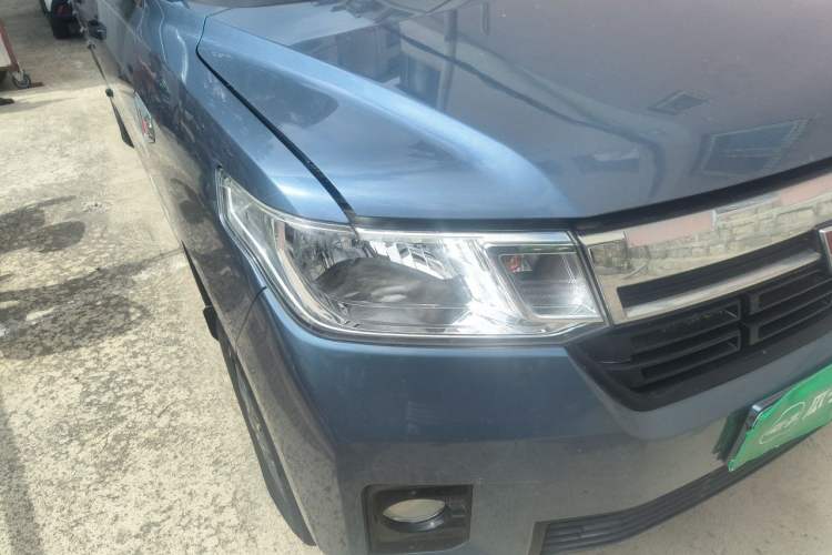 Used Wuling Zhengtu 2021 1.5L Adventure LAR Right Front Headlight
