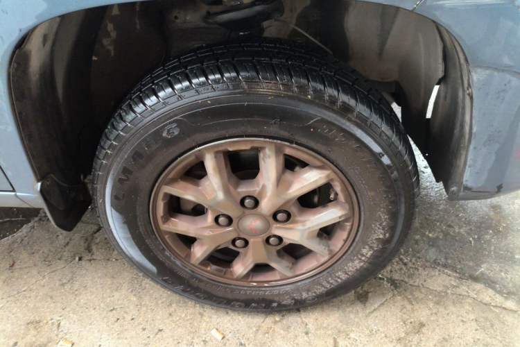 Used Wuling Zhengtu 2021 1.5L Adventure LAR Right Front Wheel Hub