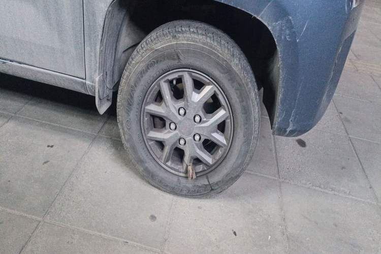 Used Wuling Zhengtu 2021 1.5L Adventure LAR Right Front Wheel Hub