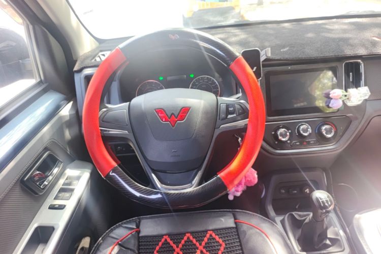 Used Wuling Zhengtu 2021 1.5L Adventure LAR Steering Wheel