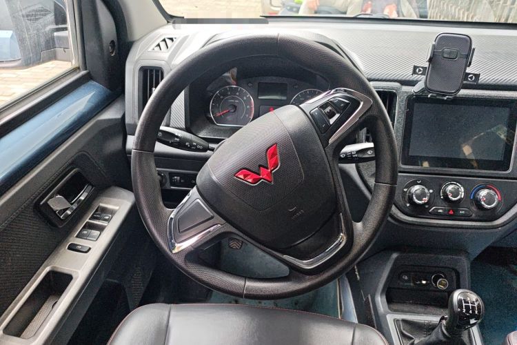 Used Wuling Zhengtu 2021 1.5L Adventure LAR Steering Wheel