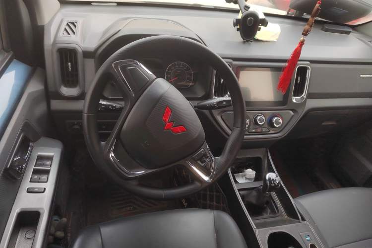 Used Wuling Zhengtu 2021 1.5L Adventure LAR Steering Wheel
