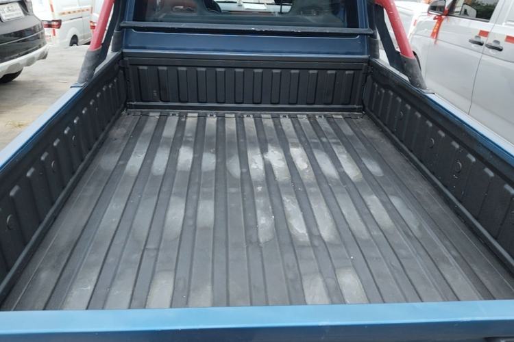 Used Wuling Zhengtu 2021 1.5L Adventure LAR Trunk