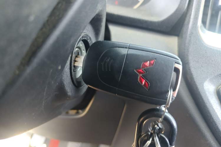 Used Wuling Zhengtu 2021 1.5L Adventure LAR Vehicle Key