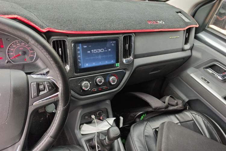 Used Wuling Zhengtu 2021 1.5L Adventure LAR Audio And AC Panel