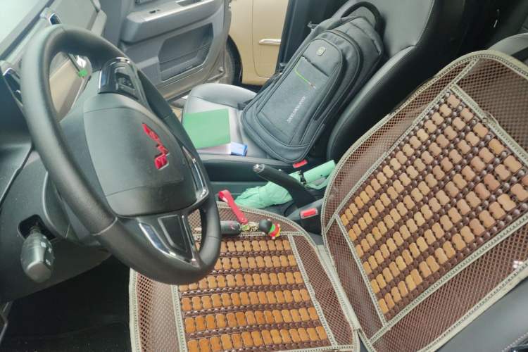 Used Wuling Zhengtu 2021 1.5L Adventure LAR Driver Seat