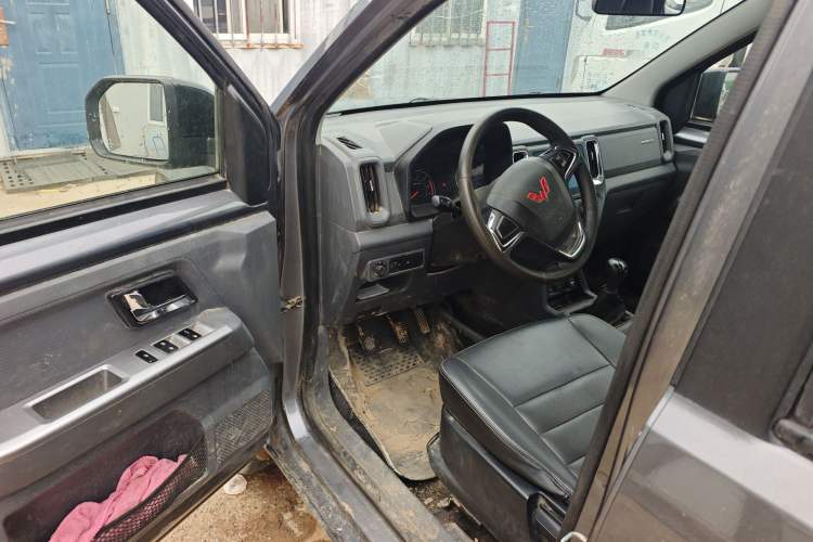 Used Wuling Zhengtu 2021 1.5L Adventure LAR Driver Seat
