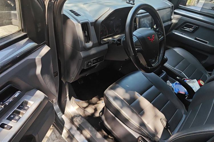 Used Wuling Zhengtu 2021 1.5L Adventure LAR Driver Seat