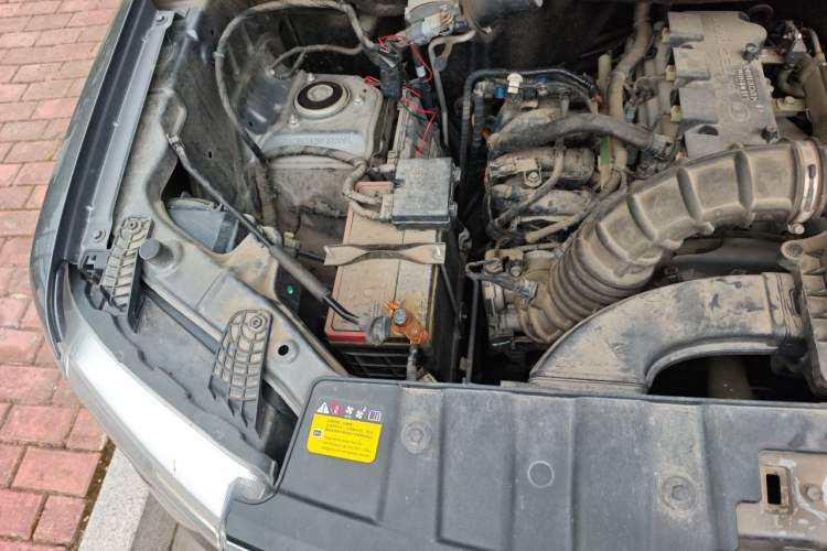 Used Wuling Zhengtu 2021 1.5L Adventure LAR Engine Bay Right