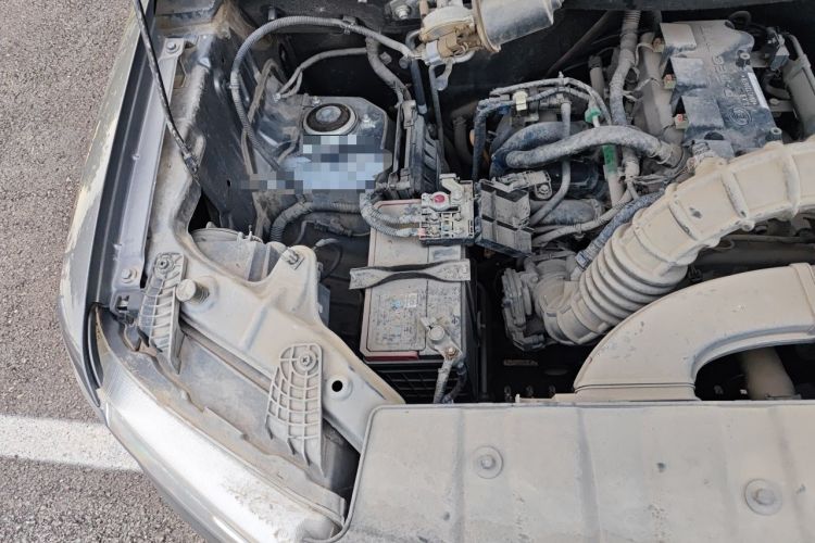 Used Wuling Zhengtu 2021 1.5L Adventure LAR Engine Bay Right