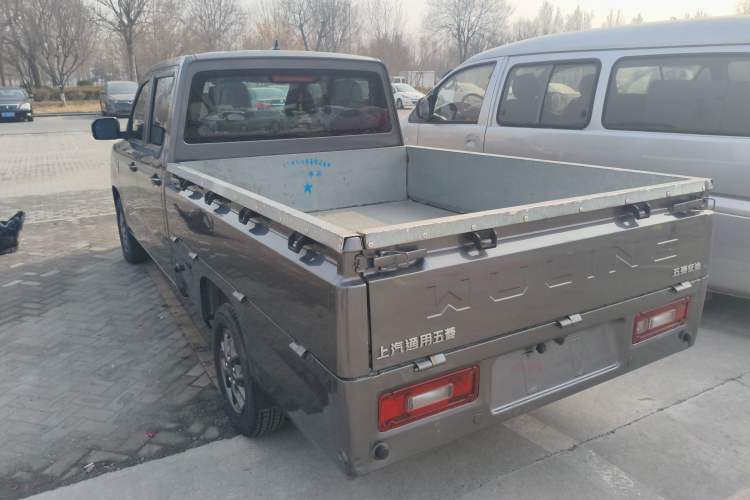 Used Wuling Zhengtu 2021 1.5L Entry-Level LAR Exterior 2