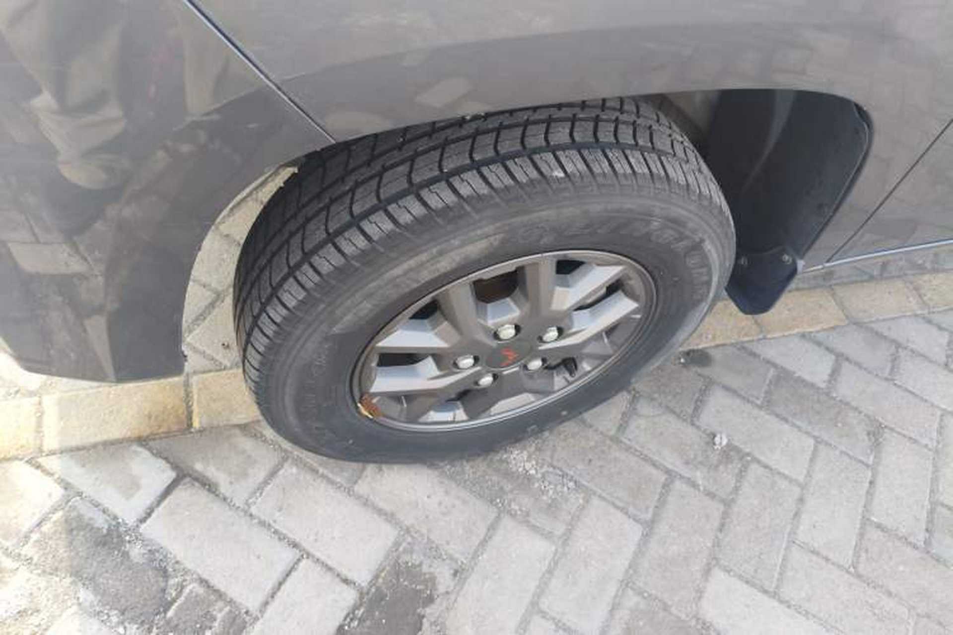 Used Wuling Zhengtu 2021 1.5L Entry-Level LAR Exterior 4