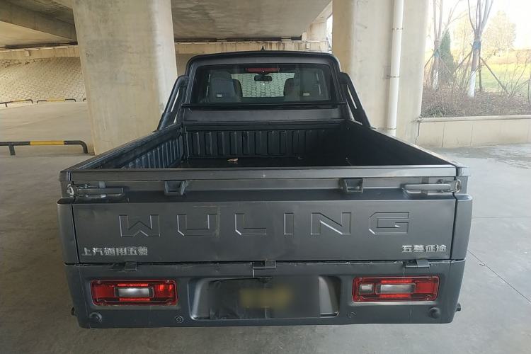 Used Wuling Zhengtu 2021 1.5L Entry-Level LAR Exterior 4