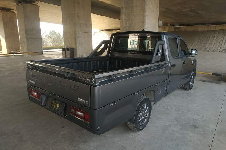 Used Wuling Zhengtu 2021 1.5L Entry-Level LAR Exterior 5