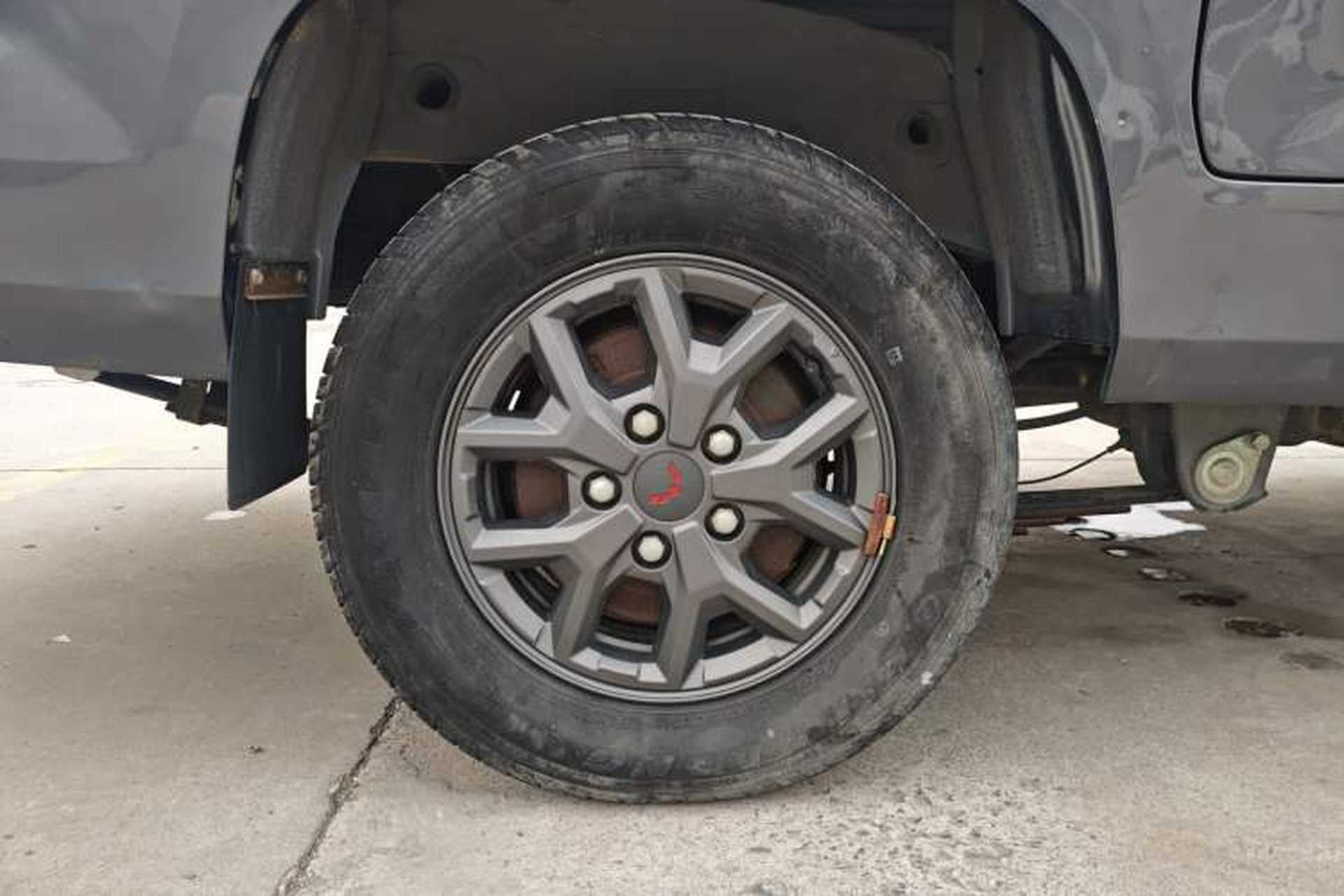 Used Wuling Zhengtu 2021 1.5L Entry-Level LAR Exterior 8