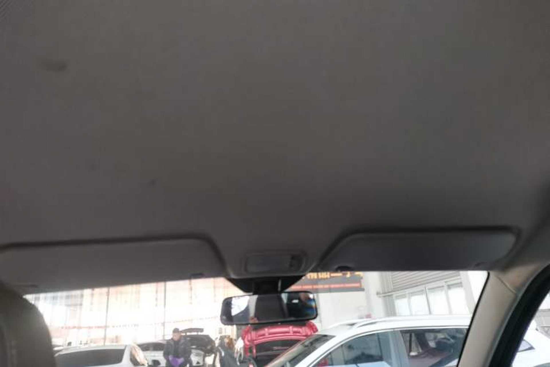 Used Wuling Zhengtu 2021 1.5L Entry-Level LAR Headliner