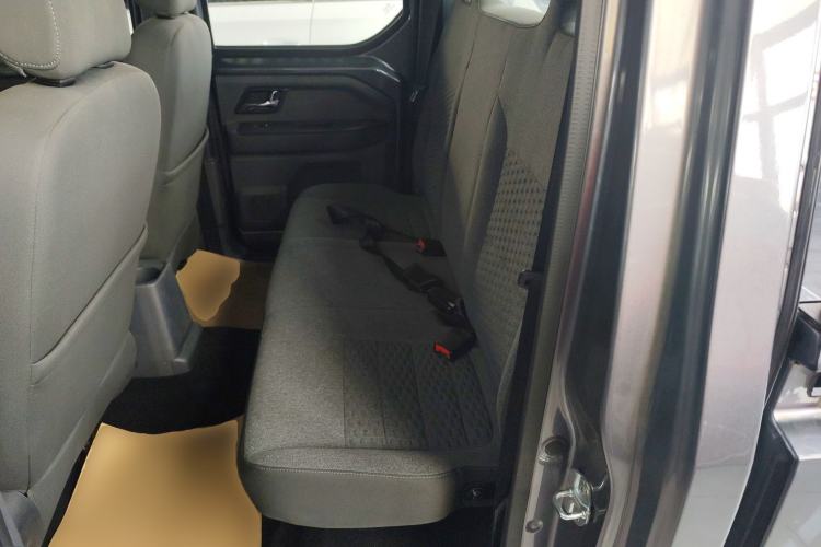 Used Wuling Zhengtu 2021 1.5L Entry-Level LAR Interior 4