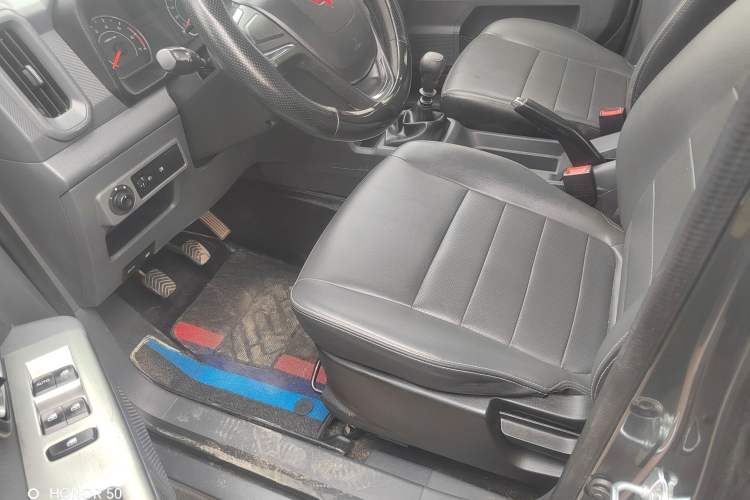 Used Wuling Zhengtu 2021 1.5L Adventure LAR Interior 5