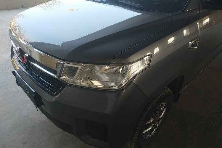 Used Wuling Zhengtu 2021 1.5L Entry-Level LAR Left Front Headlight