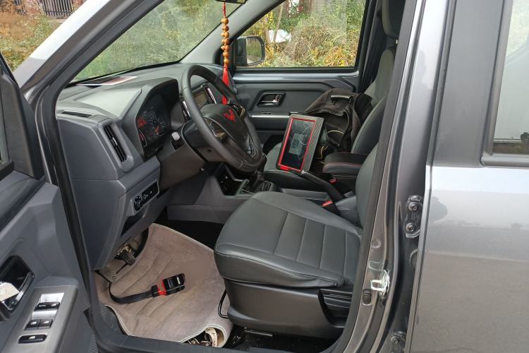 Used Wuling Zhengtu 2021 1.5L Adventure LAR Left Front Seat