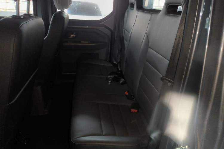 Used Wuling Zhengtu 2021 1.5L Adventure LAR Left Rear Seat