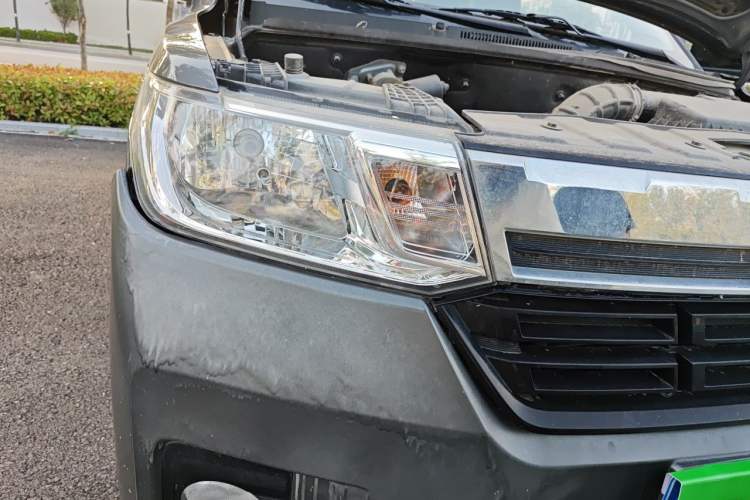Used Wuling Zhengtu 2021 1.5L Adventure LAR Right Front Headlight