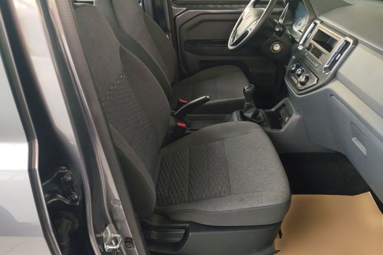 Used Wuling Zhengtu 2021 1.5L Entry-Level LAR Right Front Seat