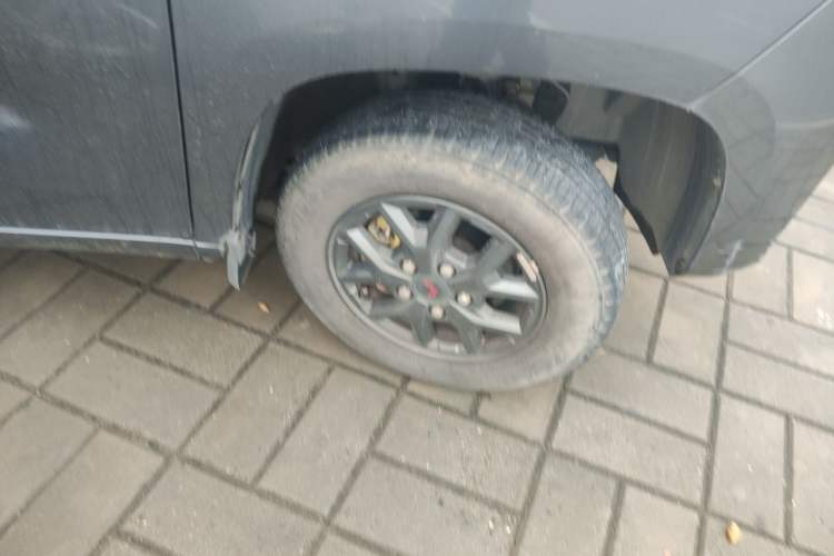 Used Wuling Zhengtu 2021 1.5L Adventure LAR Right Front Wheel Hub